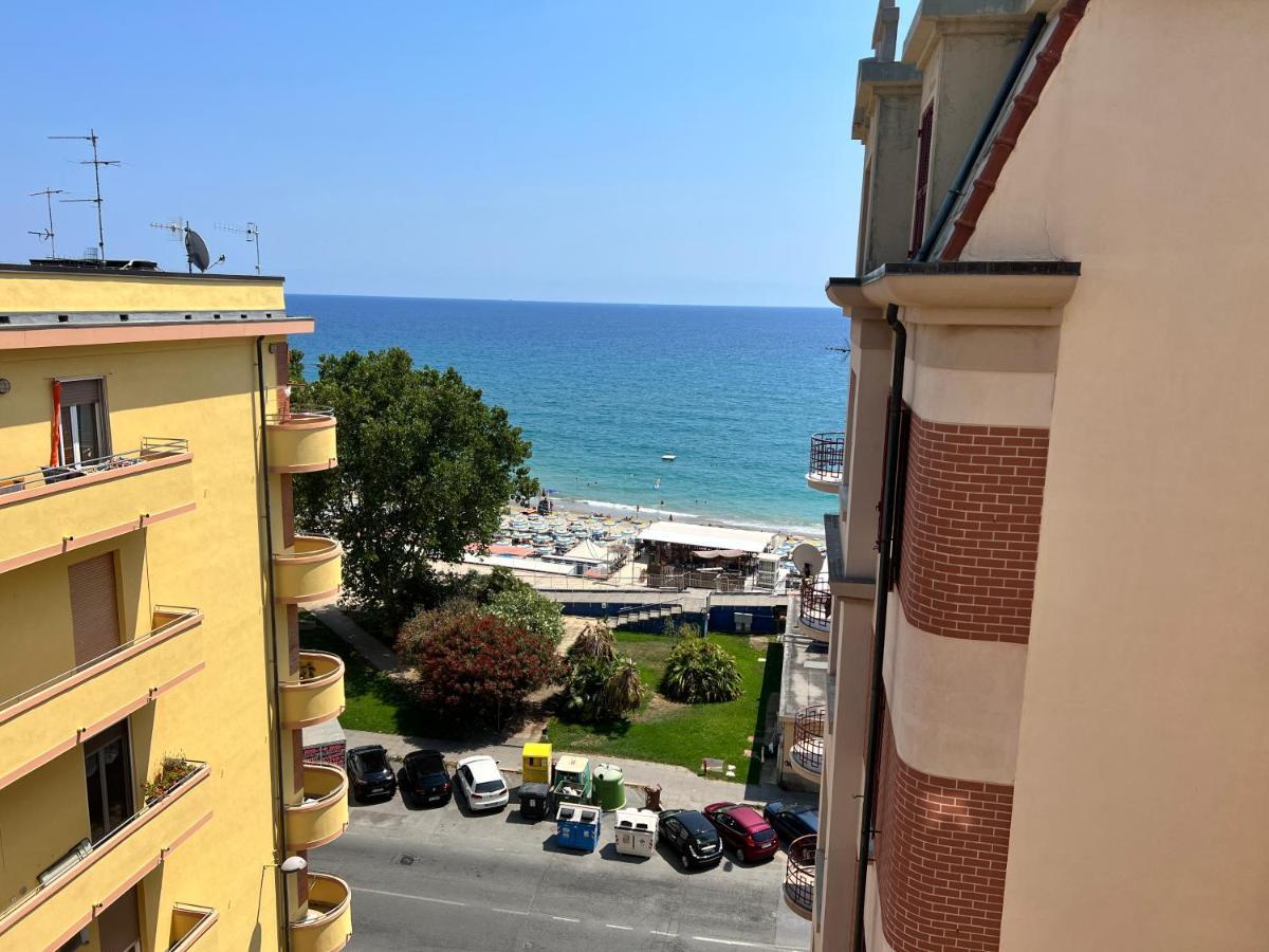 Don Pedro Beach House Savona Exterior photo